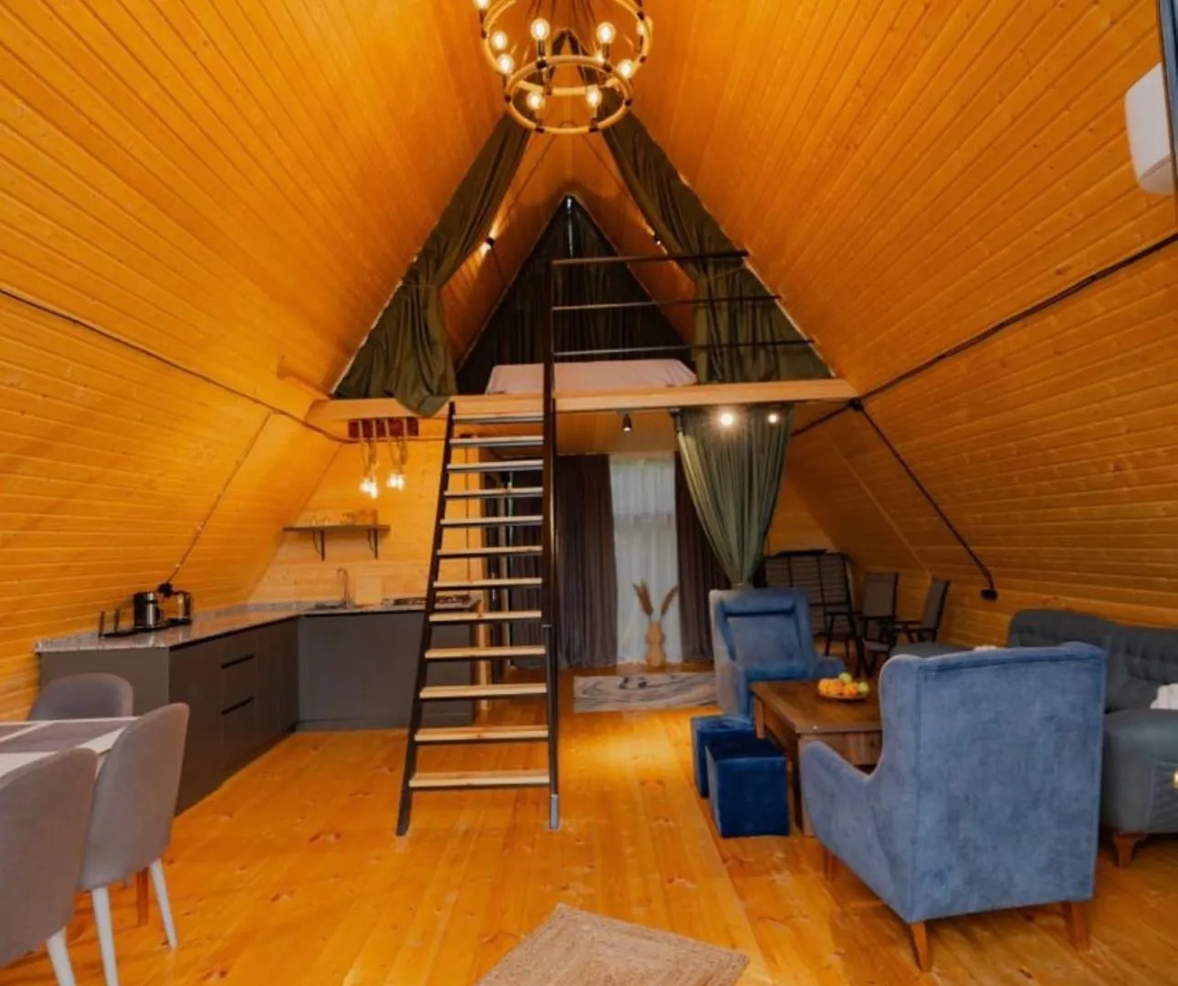 Sameba Hill Apartment Batumi
